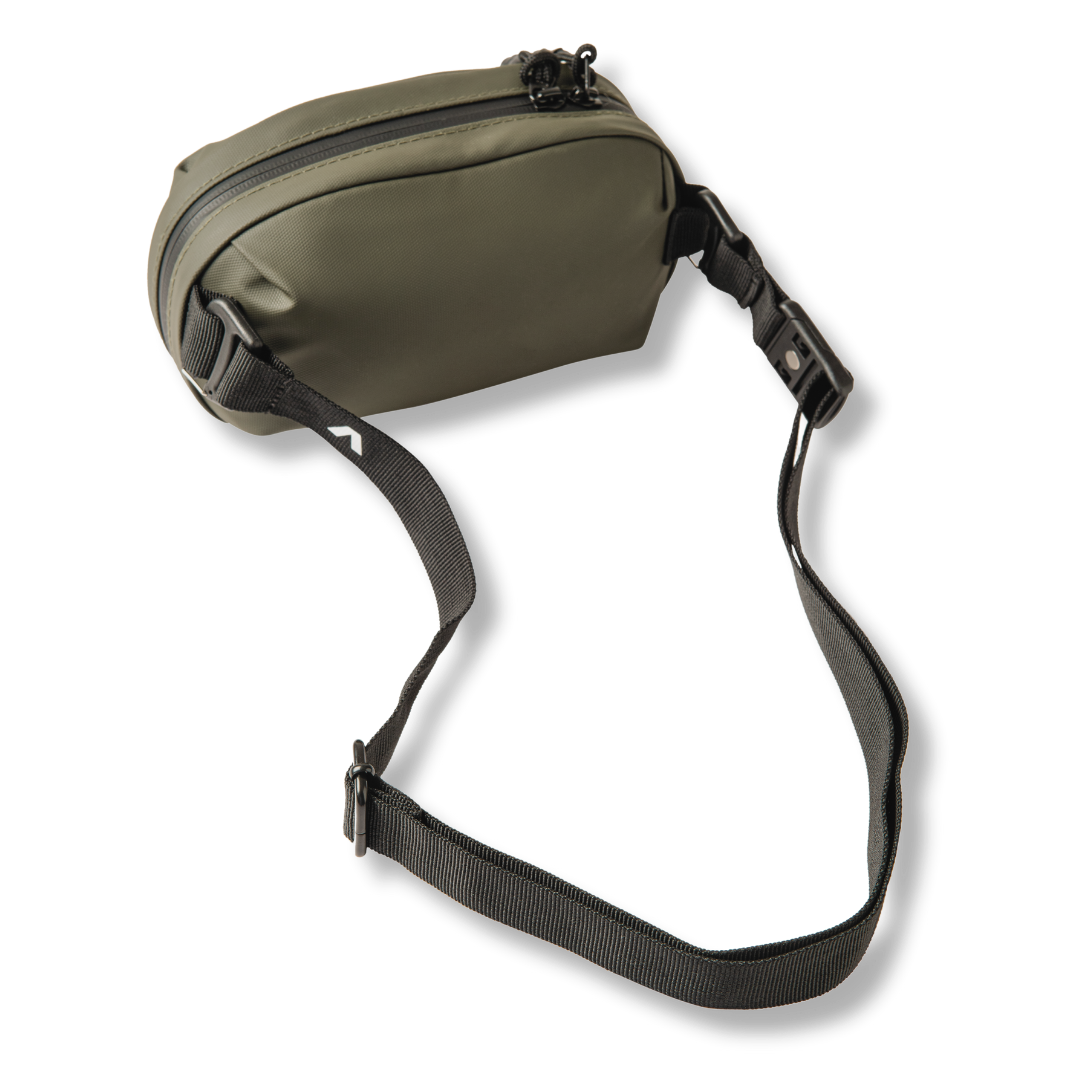 Banano Tech Bag Dark Forest
